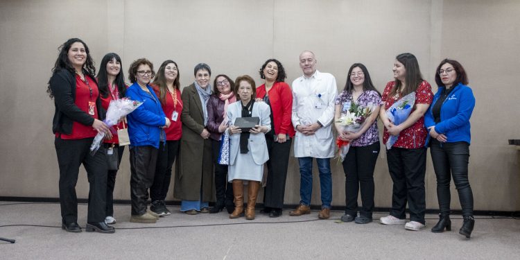 Los rostros que forjaron la salud pública: el Hospital de Coyhaique premia hasta medio siglo de servicio