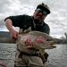 Primer encuentro de pesca con mosca en Lago Brown reunió a especialistas y emprendedores de Cochrane