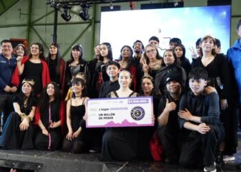 “Máximos Decibeles” premió a jóvenes músicos en Puerto Aysén y anunció presentaciones para los ganadores en el aniversario comunal