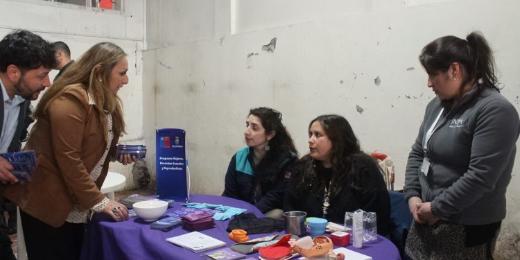 Feria de la Salud acercó atención y trámites a personas privadas de libertad en Coyhaique