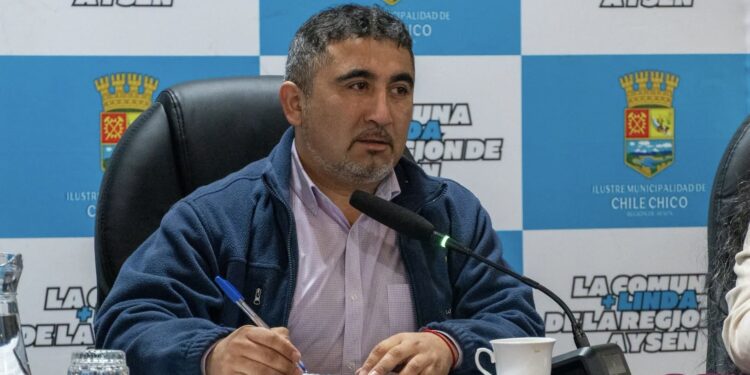 Municipio de Chile Chico confirma al menos 22 cortes de energía desde julio y solicita fiscalización a la SEC