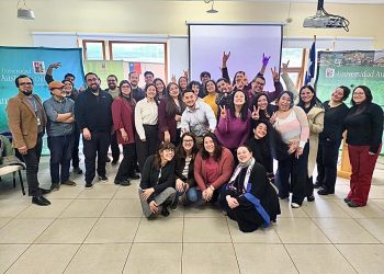 Docentes de educación de adultos y de recintos penitenciarios se capacitan en Coyhaique en la enseñanza de lenguaje
