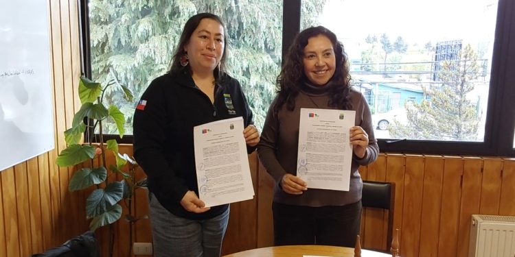 CONAF y Municipalidad de Tortel renuevan convenio para fortalecer el manejo del bosque nativo y la prevención de incendios