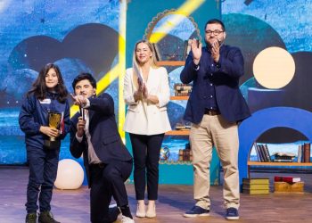 Estudiante de Coyhaique obtiene segundo lugar nacional en concurso de lectura El Placer de Oír Leer