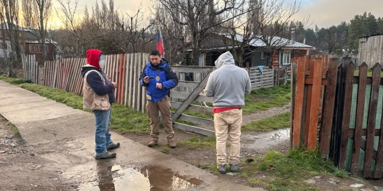 Fiscalización de la PDI en El Blanco y Balmaceda deja a cuatro extranjeros denunciados