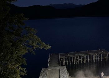 Mujer de 44 años falleció tras caer al lago Elizalde desde el muelle